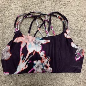 Athleta Hyper Focused Sports Bra Purple